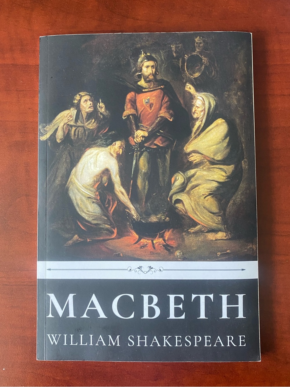 Macbeth by William Shakespeare — Dramatic Illustrated Cover